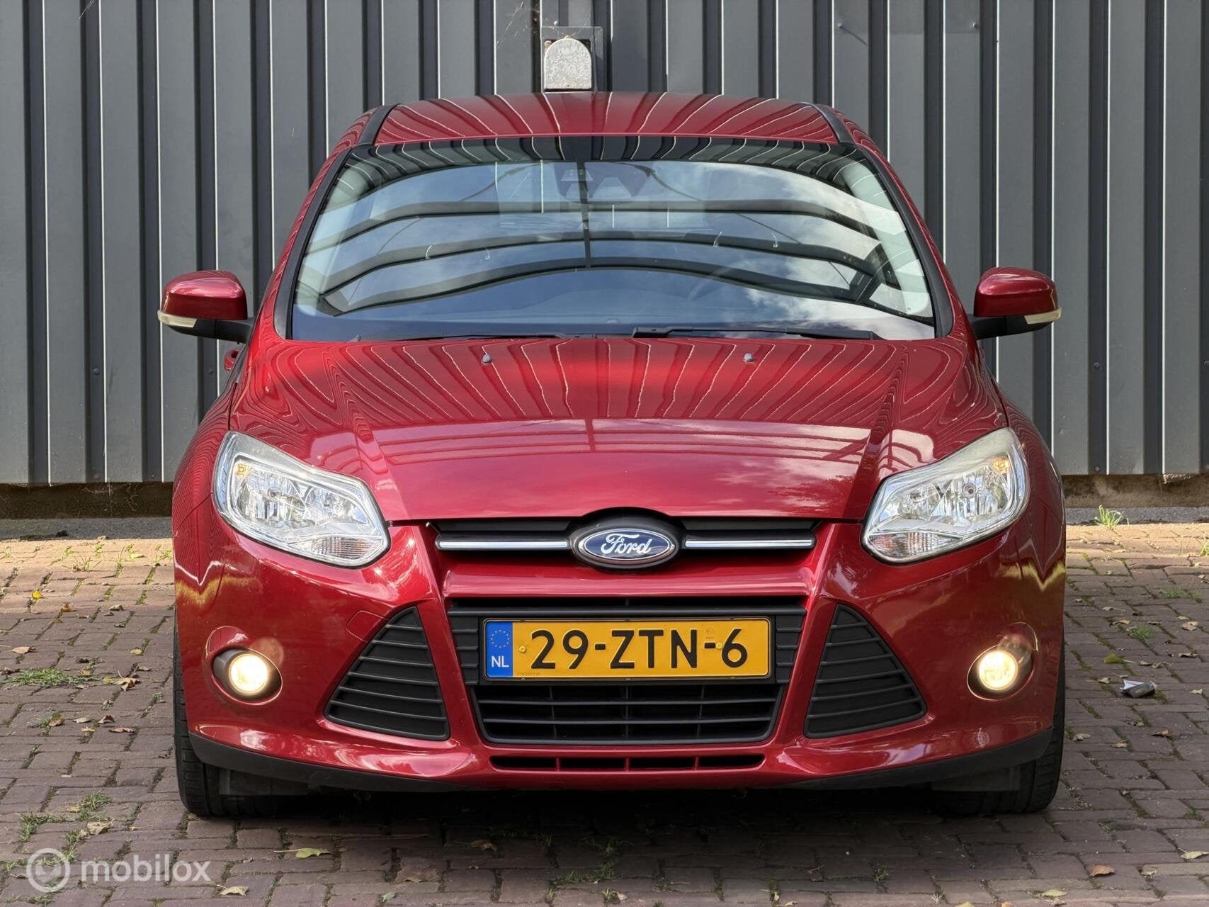 Ford Focus 1.0 EcoBoost Titanium 97,000 Km Nap|Dealer Ondrh|, 101 pk, Gebruikt, 635 kg, 1176 kg