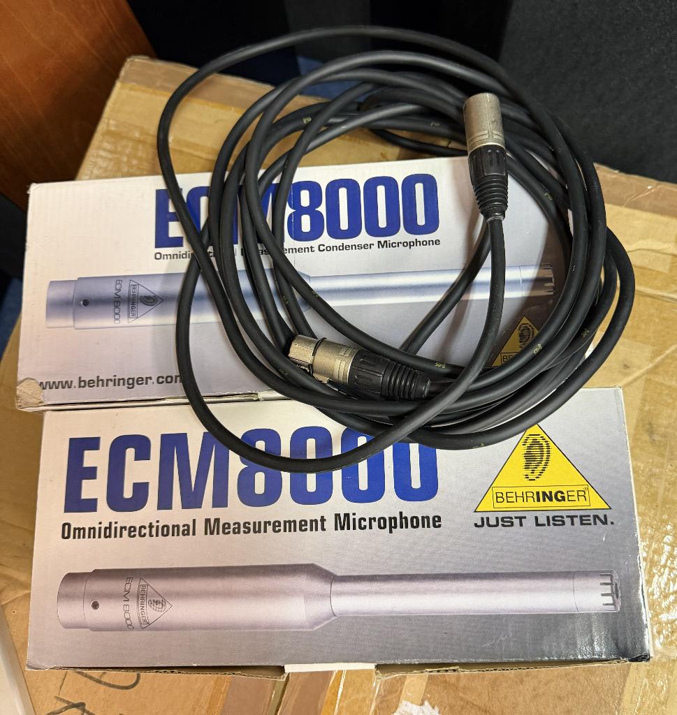 Twee Behringer ECM8000 microfoons, Ophalen, Audio