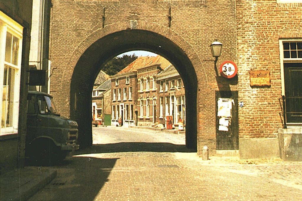 41294 Buren 685 Culemborgsepoort Nette kaart Onbeschreven, Ophalen of Verzenden, 1980 tot heden, Ongelopen, Gelderland