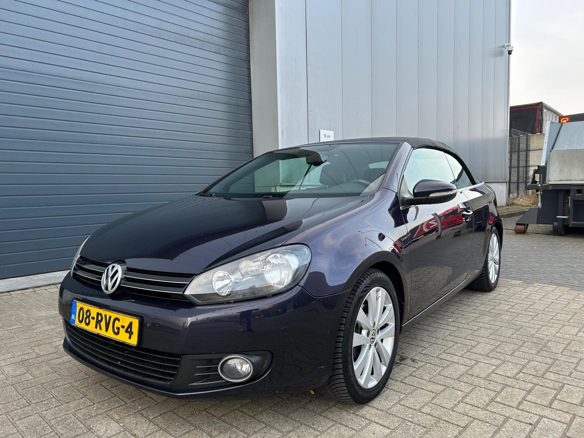 Volkswagen Golf Cabriolet 1.2 TSI BM CLIMA PDC NAP, Voorwielaandrijving, Euro 5, Zwart, Cabriolet
