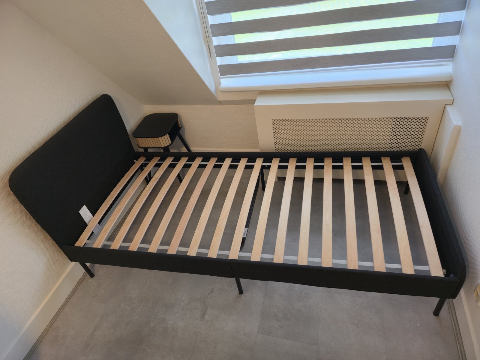 Nieuw IKEA eenpersoonsbed 90x200 cm, Ophalen, 90 cm, Eenpersoons, Zwart