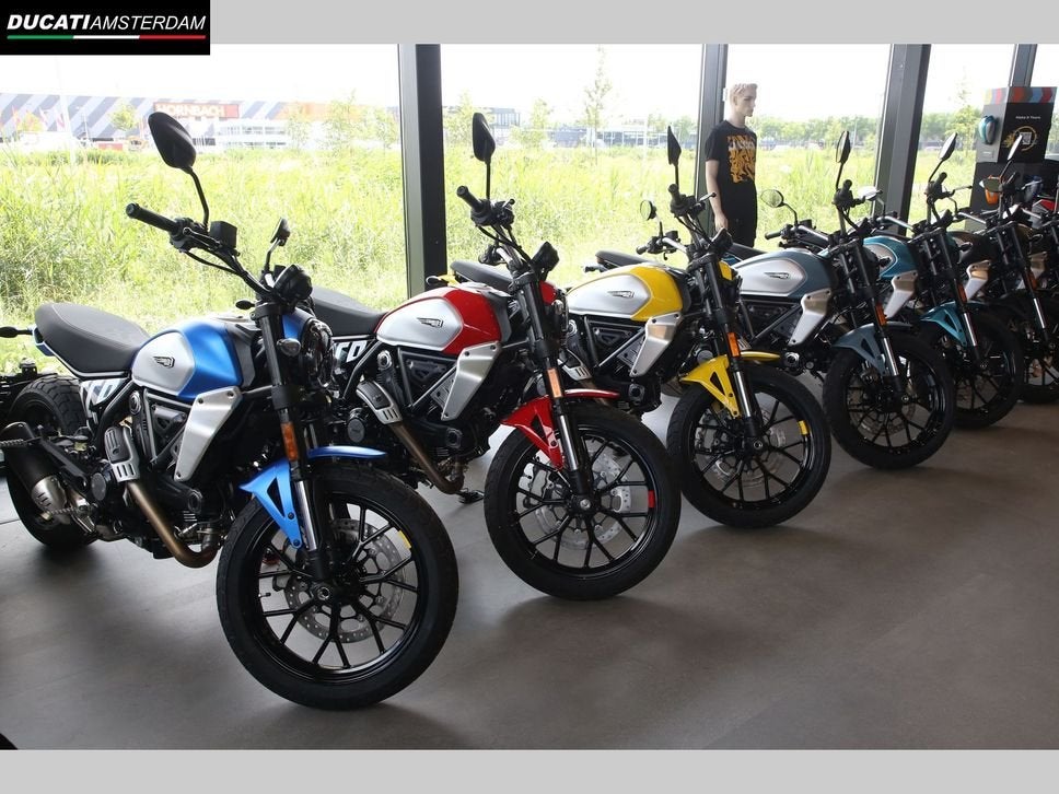 DUCATI SCRAMBLER ICON (bj 2026) 0Km, DUCATI, Motorrijbewijs A, Bedrijf, Onbekend