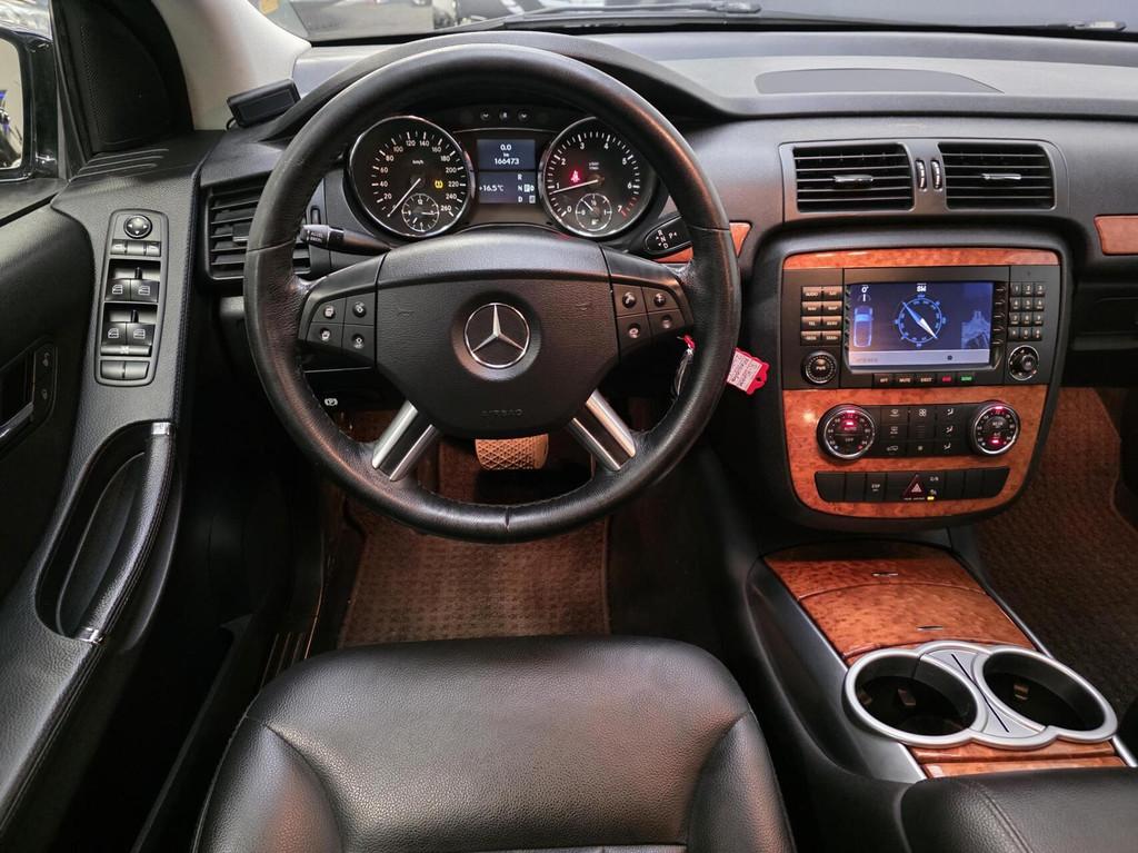 Mercedes R-klasse 350 Lang 4-Matic | Automaat | 6 persoons |, Auto's, Mercedes-Benz, Automaat, 138 €/maand, Zwart, Leder
