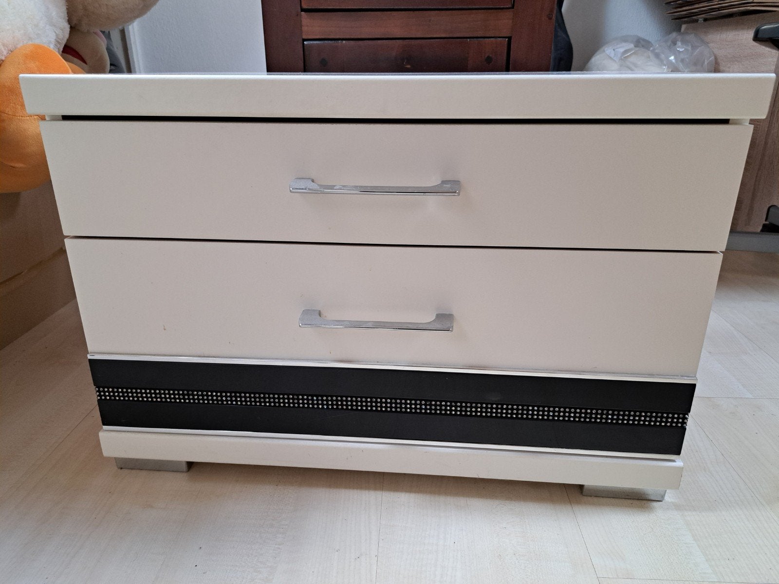 Nachtkastje, Ophalen, 1 of 2 laden, 50 tot 100 cm, Minder dan 100 cm