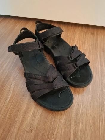 Teva Tirra maat 40, Zwart, Zo goed als nieuw, Teva, Sandalen of Muiltjes