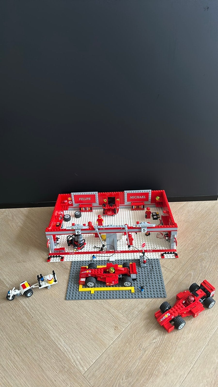 Lego Ferrari Pitstraat Schumacher Editie - 8144, Gebruikt, Lego, Ophalen of Verzenden, Complete set
