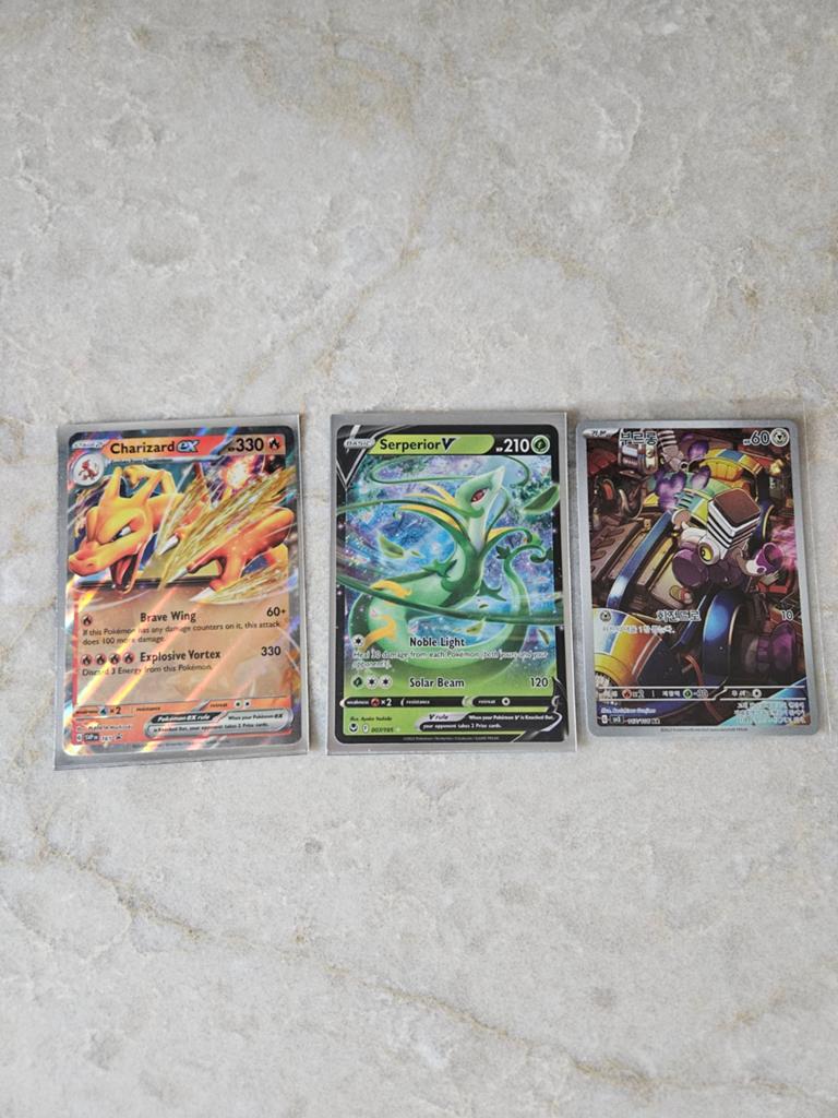 Pokémon Kaarten: Charizard ex, Serperior V en meer, Ophalen of Verzenden, Zo goed als nieuw, Meerdere kaarten