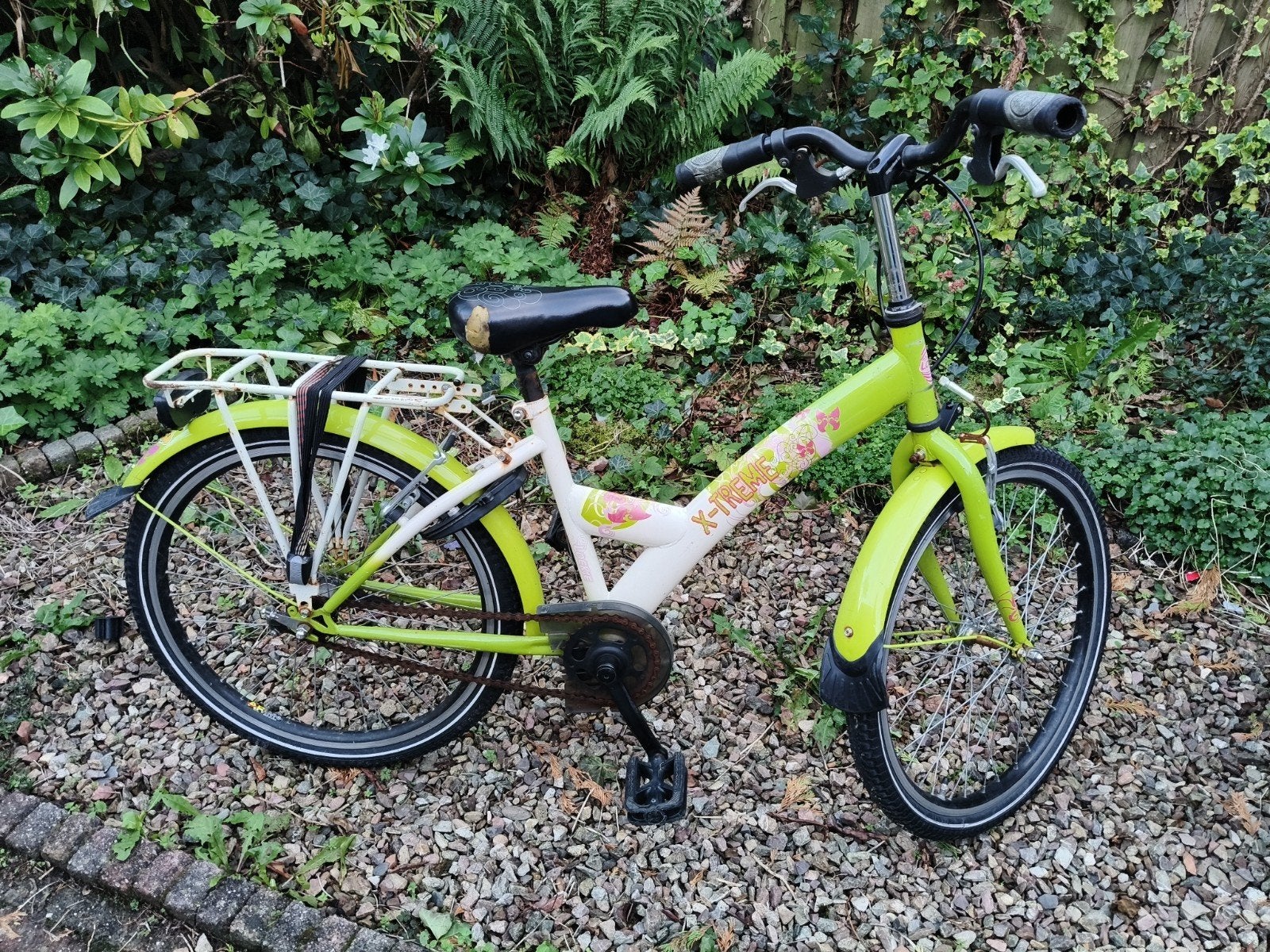 Loekie meisjes fiets 22 inch, Ophalen, Gebruikt, 20 inch of meer, Loekie.