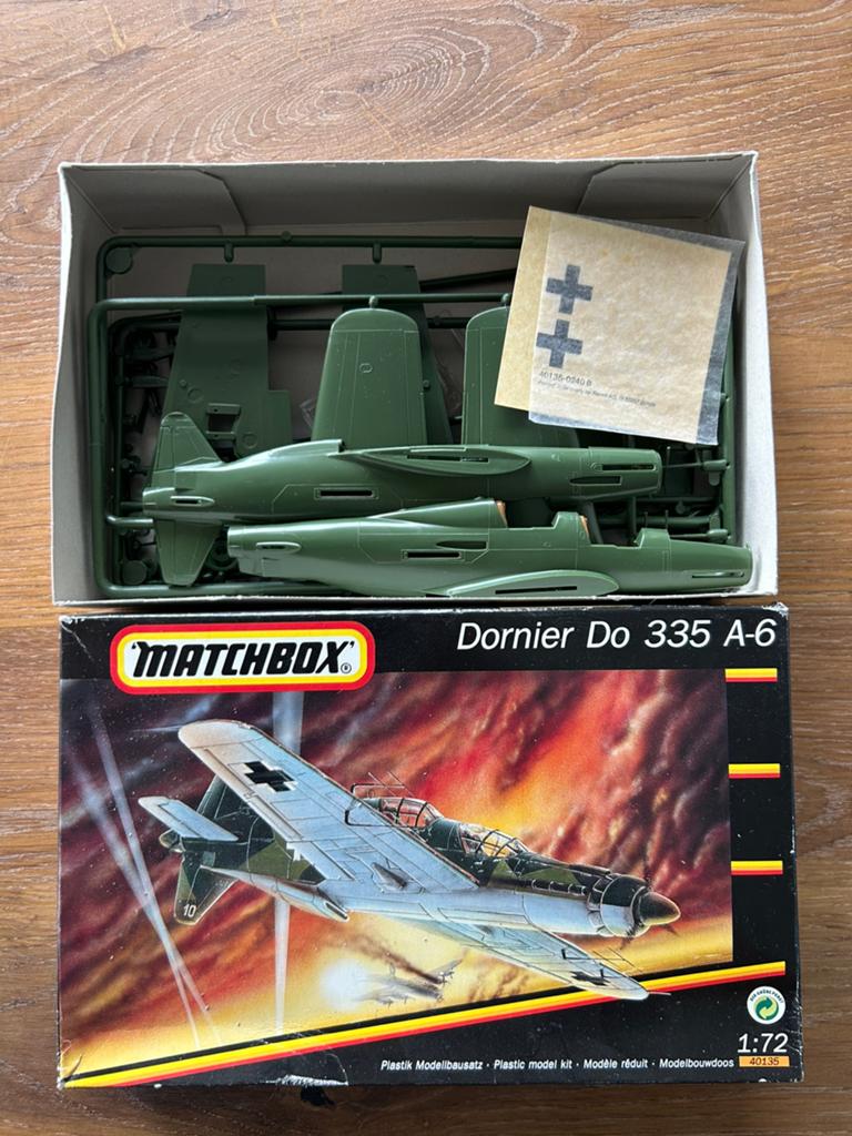 Matchbox Dornier Do 335 A6, 1:72., Hobby en Vrije tijd, Modelbouw | Vliegtuigen en Helikopters, Ophalen of Verzenden, Zo goed als nieuw