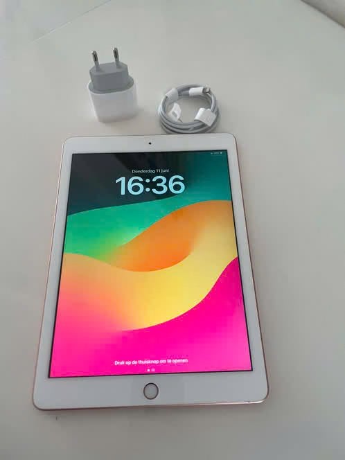 Ipad 6e Generatie 32GB, Computers en Software, Apple iPads, 10 inch, 32 GB, Apple iPad, Ophalen of Verzenden