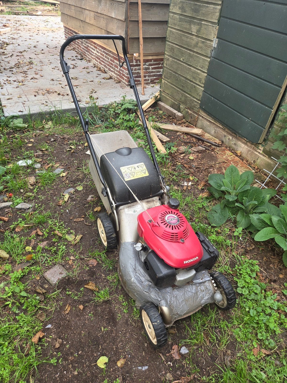 Honda grasmaaier met opvangbak, Ophalen, Honda, Gebruikt, Opvangbak