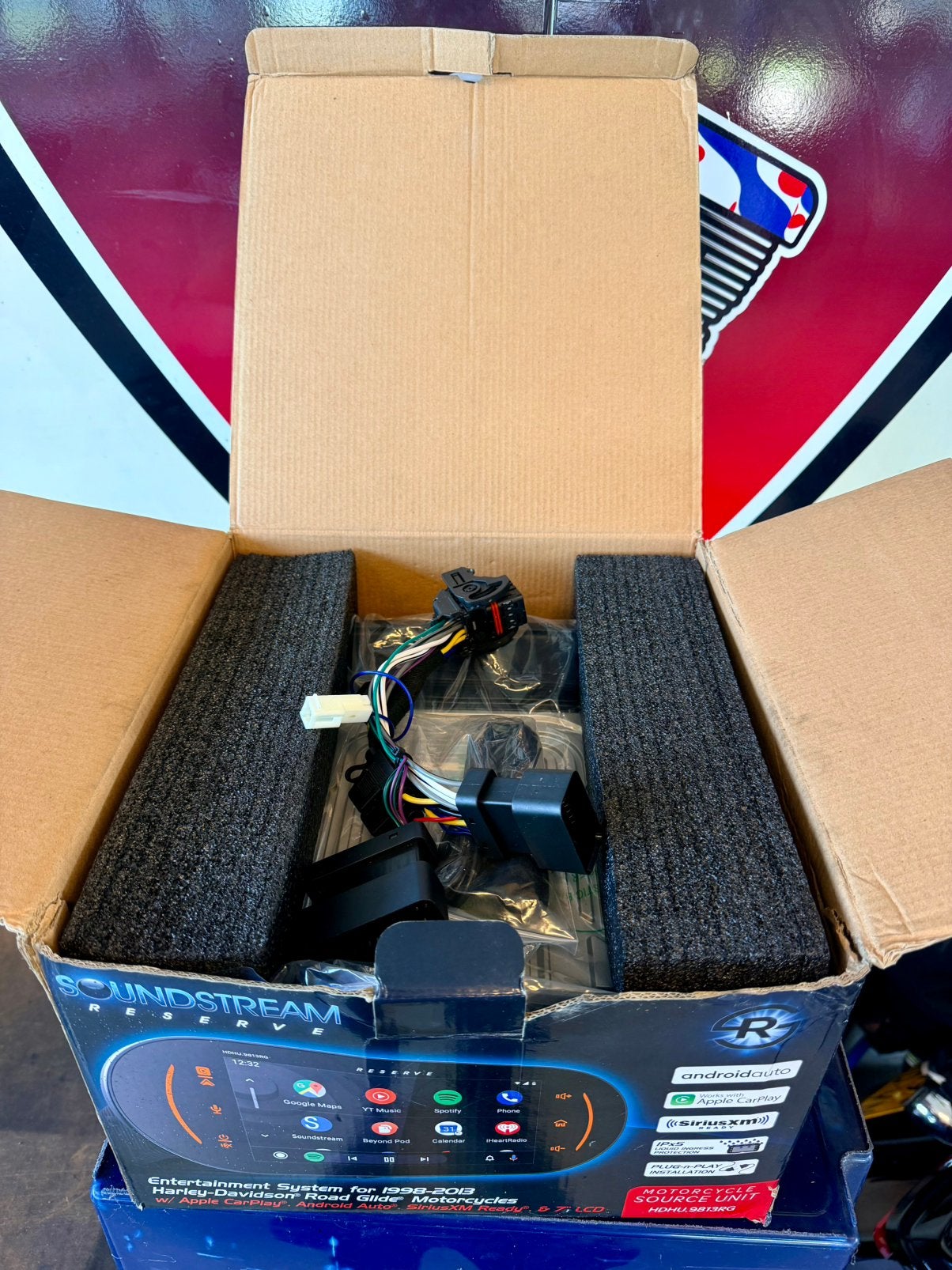 Foto 7 van Soundstream Reserve Harley Road Glide Radio