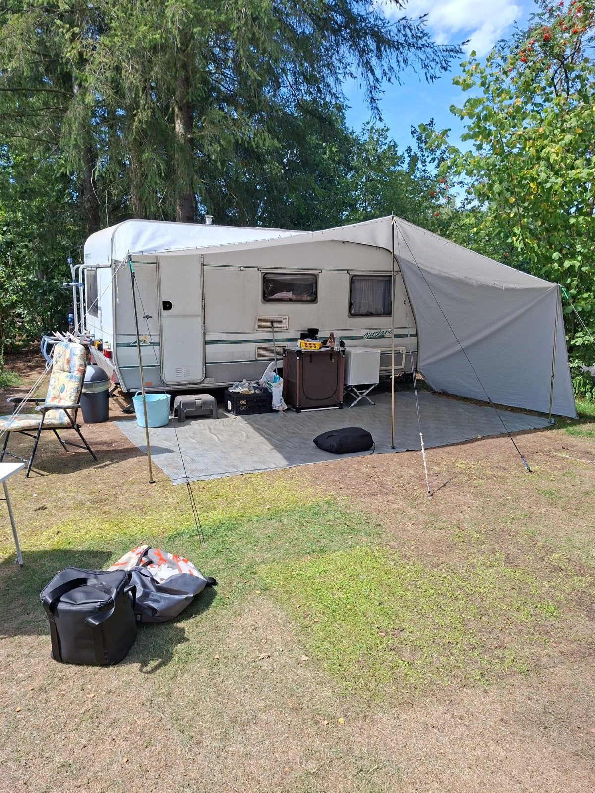 leuke caravan Sprite  450 kompleet, Treinzit, Particulier, 4 tot 5 meter, Luifel
