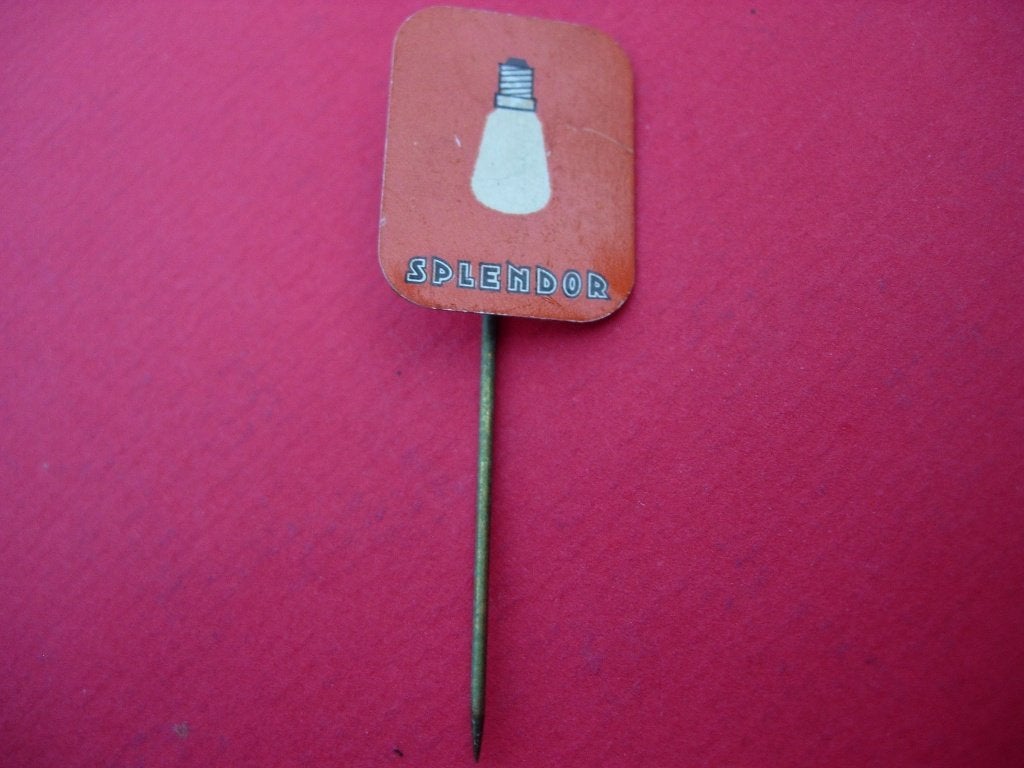 Speldje van Splendor (tapse lamp), Verzenden, Zo goed als nieuw, Merk, Speldje of Pin