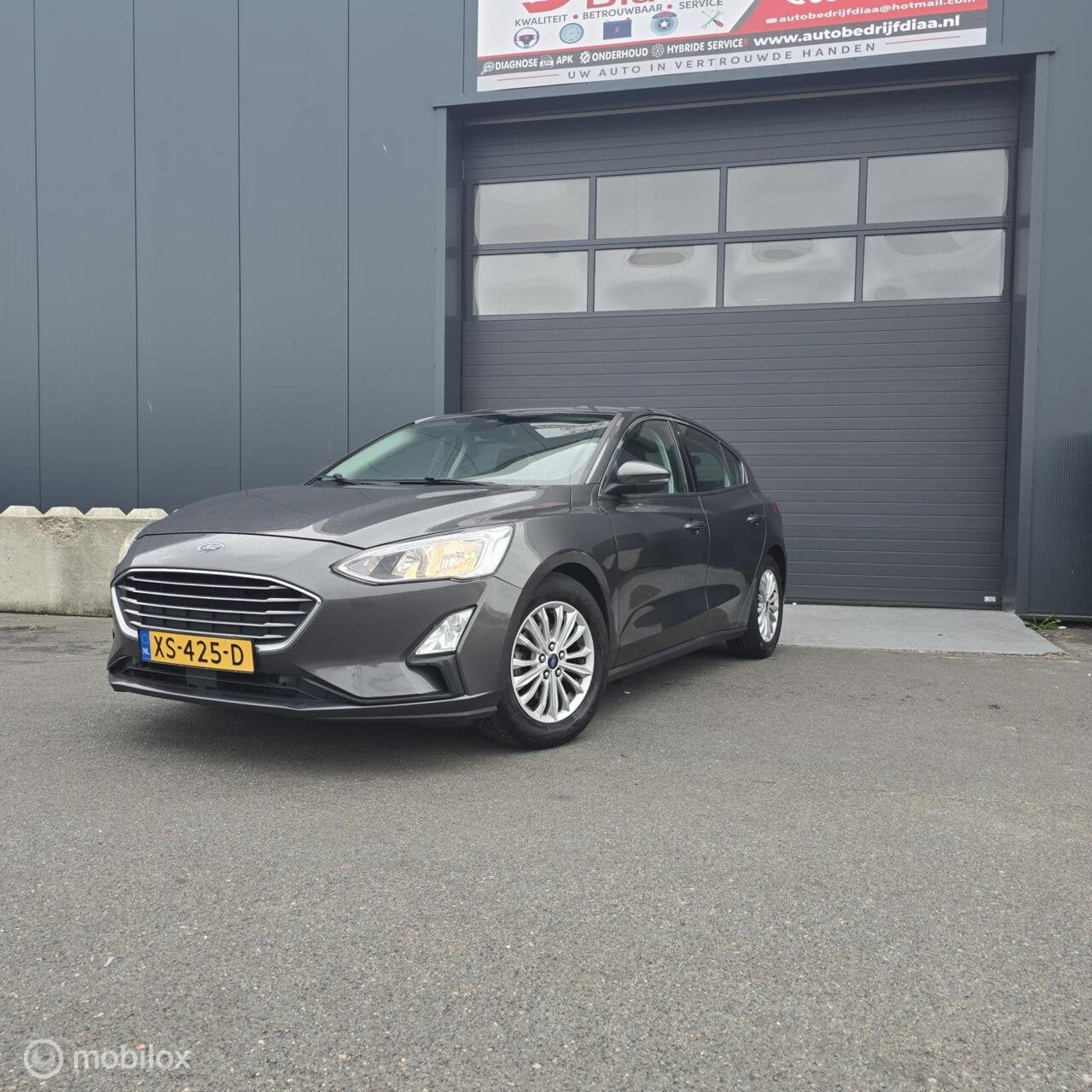 Ford Focus 1.0 EcoBoost Titanium Business 2e eig dealerond, Gebruikt, Euro 6, Automatische klimaatregeling, Origineel Nederlands