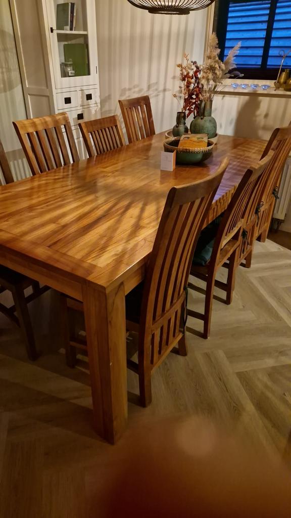 Teak houten tafel, Ophalen, Zo goed als nieuw, 6 tot 8 stoelen