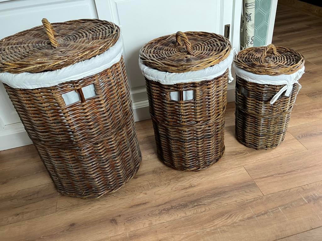 Grote rotan manden, Huis en Inrichting, Ophalen, Zo goed als nieuw, Rond, Riet