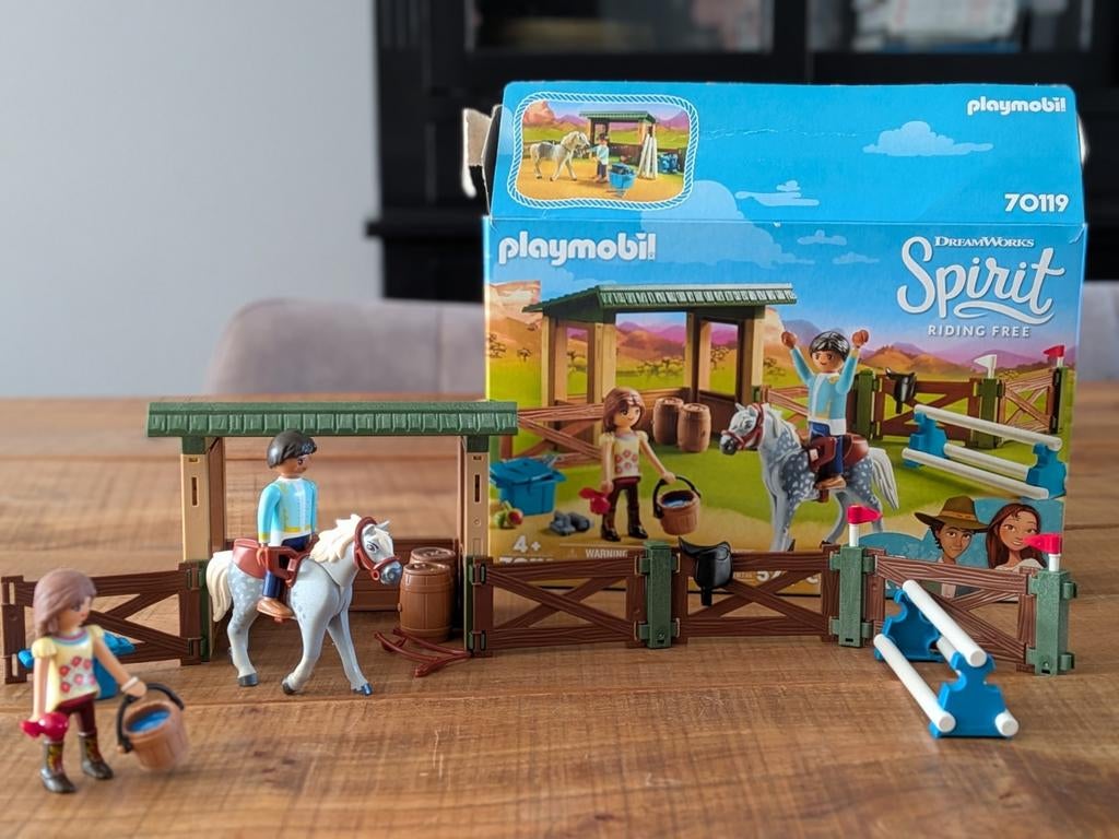 Playmobil Spirit 70119 Lucky's Happy Home, Ophalen of Verzenden, Zo goed als nieuw, Complete set