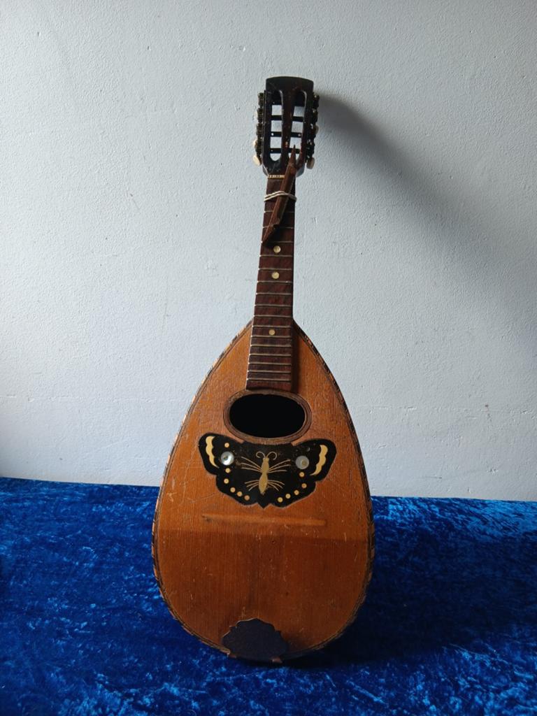 Antieke Italiaanse Bowl Back Mandoline (1890-1920), Ophalen of Verzenden