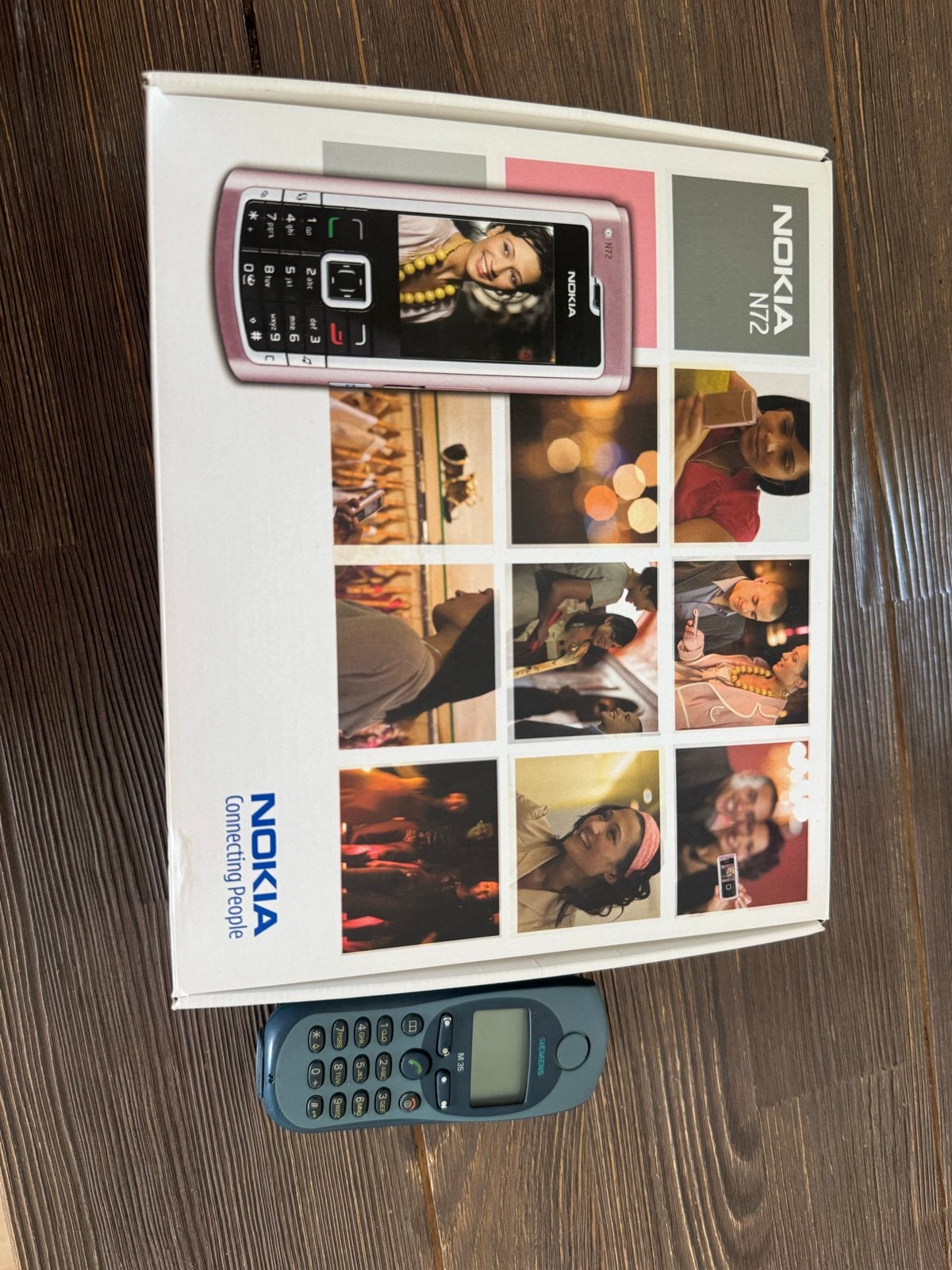 Nokia N72 + Nokia Siemens M35 met accessoires, Ophalen of Verzenden, Minder dan 3 megapixel, Klassiek of Candybar, Niet werkend