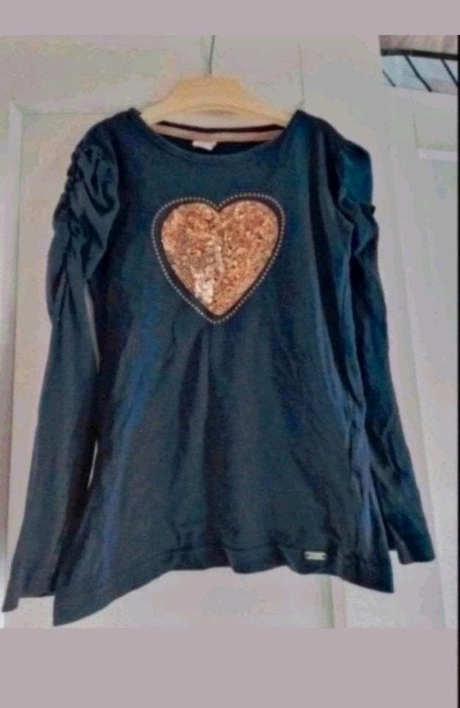 Mooi blauw t-shirt met glitter hart, Ophalen of Verzenden, Zo goed als nieuw, Meisje, Shirt of Longsleeve