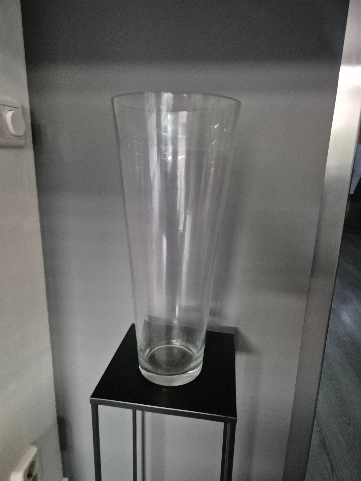Hoge glazen vaas (43 cm) voor grote boeketten of decoratie, Ophalen