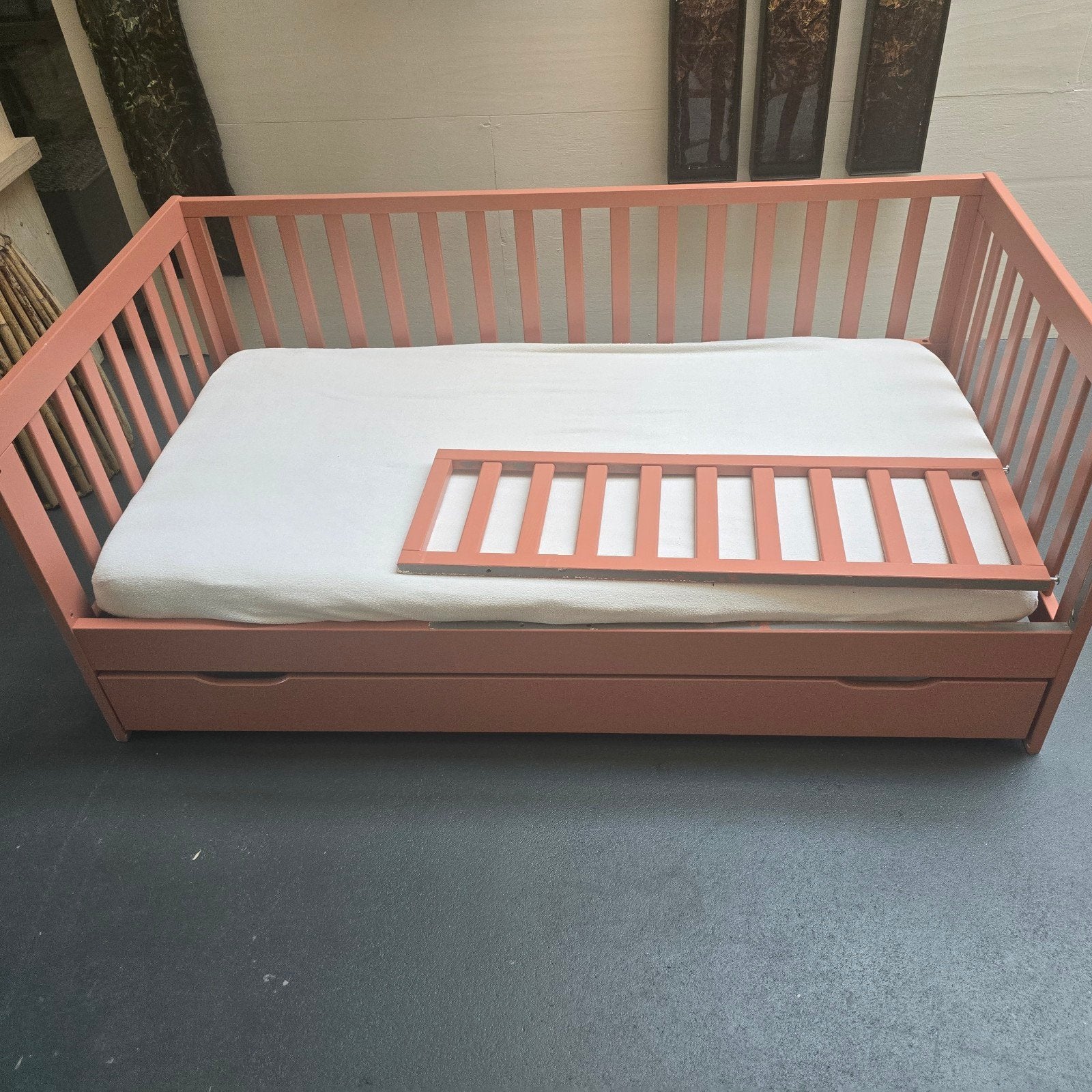 Kinderbed met lade en matras - Roze, Gebruikt, 70 tot 85 cm, 160 tot 180 cm, Ophalen