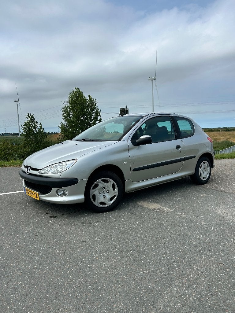 Peugeot 206 1.4 X-line 3D 2003 Grijs, Auto's, Peugeot, Particulier, Benzine, C, Hatchback, Handgeschakeld, Origineel Nederlands