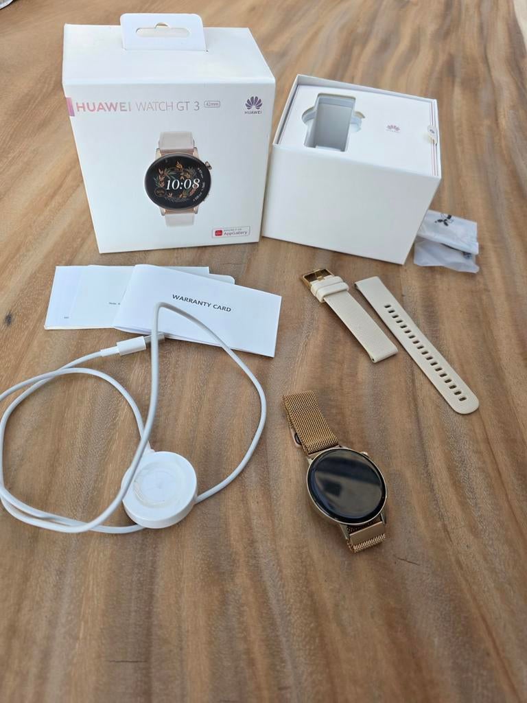 Huawei Watch GT 3 42mm - Elegant en Compleet Smartwatch, Sieraden, Tassen en Uiterlijk, Smartwatches, GPS, Ophalen of Verzenden