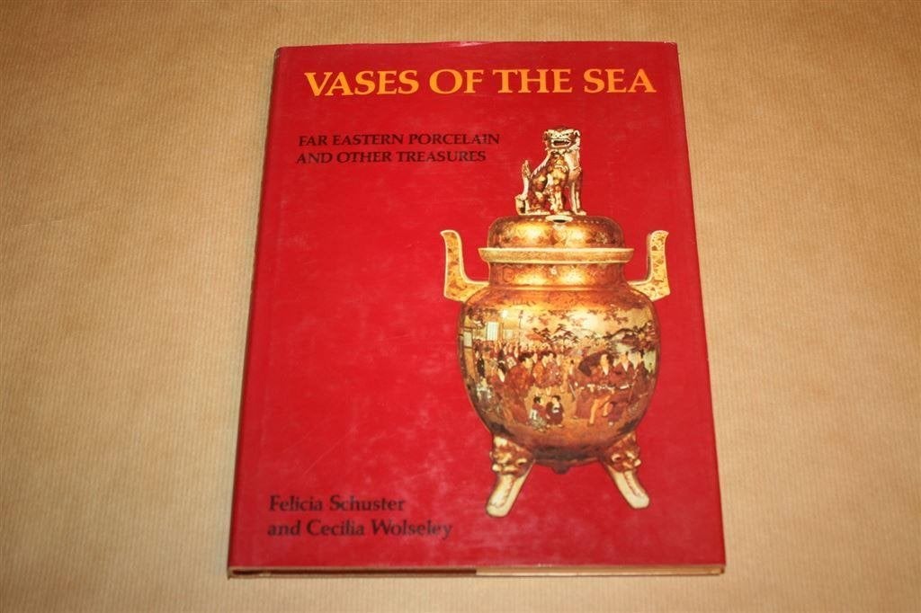 Boek. Vases of the Sea. Porselein uit Verre Oosten e.a., Ophalen of Verzenden