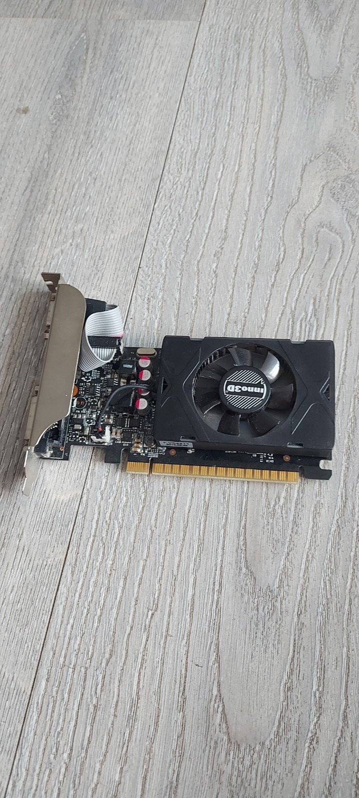 Inno3D NVIDIA GeForce GT 730 Videokaart, Computers en Software, Ophalen, Gebruikt, PCI-Express 2, GDDR3