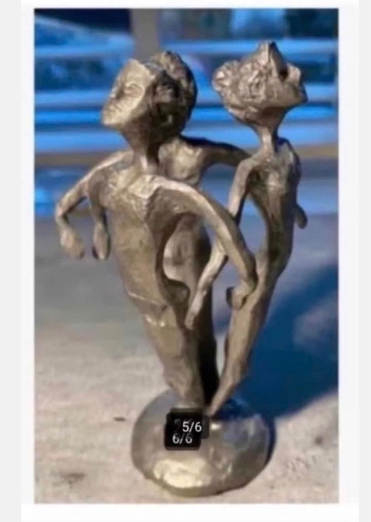 Beeld 3 vrouwen tin “Ammerlaan” Samen Eenheid Dans 12 cm, Ophalen of Verzenden