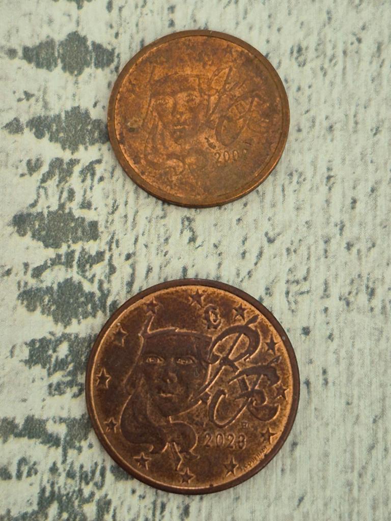 Frankrijk 2 cent 2009 en 5 cent 2023, Postzegels en Munten, Munten | Europa | Euromunten, Ophalen of Verzenden, Frankrijk, Overige waardes