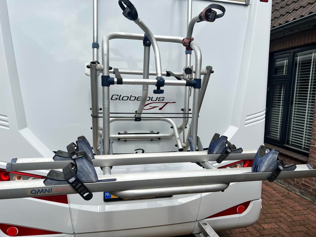 Omni-Bike Lift fietsendrager voor camper/caravan, Auto diversen, Fietsendragers, Gebruikt, Achterklepdrager, 2 fietsen, Ophalen of Verzenden