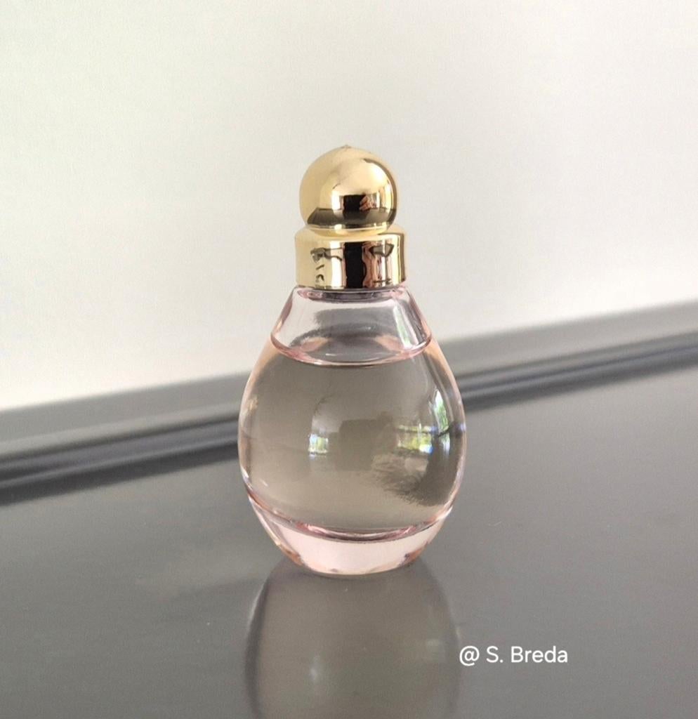 Sarah Jessica Parker - Lovely - eau de parfum miniatuur, Ophalen of Verzenden, Zo goed als nieuw, Miniatuur, Gevuld