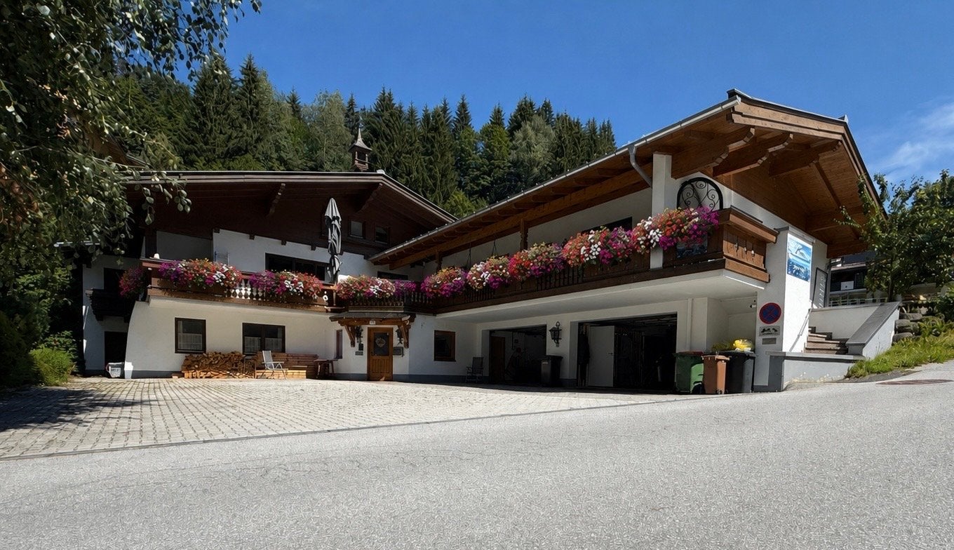 Grote vakantiewoningen aan de piste Saalbach Hinterglemm, 12 personen, 4 of meer slaapkamers, Salzburgerland, Landelijk