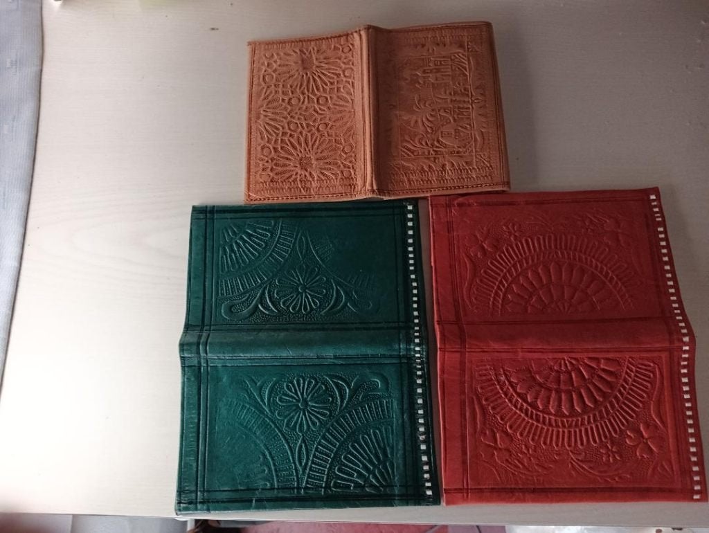 3xHandgemaakte Marokkaanse portemonnee/ Nieuw, Ophalen of Verzenden, Nieuw, Rood, Leer