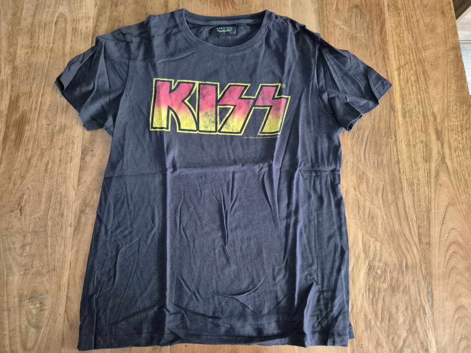Kiss shirt maat 38, Ophalen of Verzenden, Zo goed als nieuw, Maat 38/40 (M), Korte mouw
