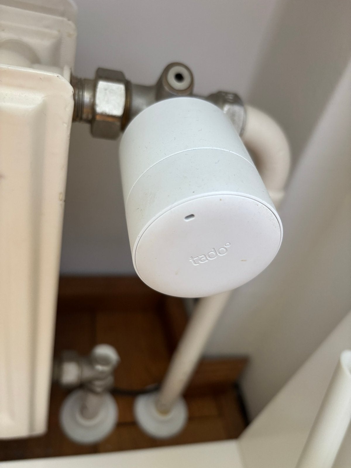 Tado Slimme Thermostaat V3+ inclusief Ethernet Bridge, Ophalen of Verzenden, Slimme thermostaat, Gebruikt