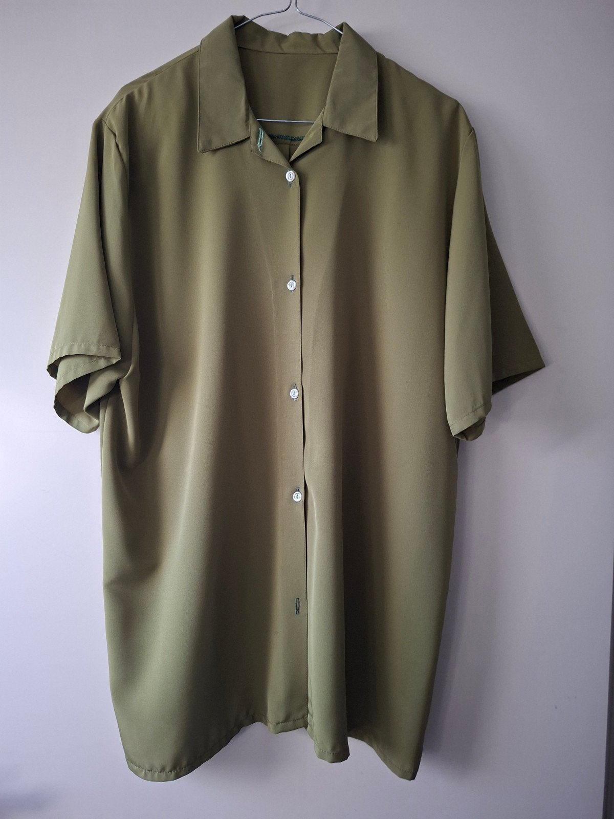Creation Atelier - blouse satijn - maat 48/50, Kleding | Dames, Grote Maten, Verzenden, Blouse of Tuniek, Creation atelier, Zo goed als nieuw