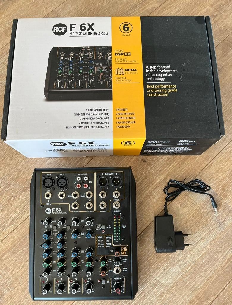 TE KOOP RCF F 6X 6-kanaals mengpaneel, Ophalen, Zo goed als nieuw, 5 tot 10 kanalen, Microfooningang