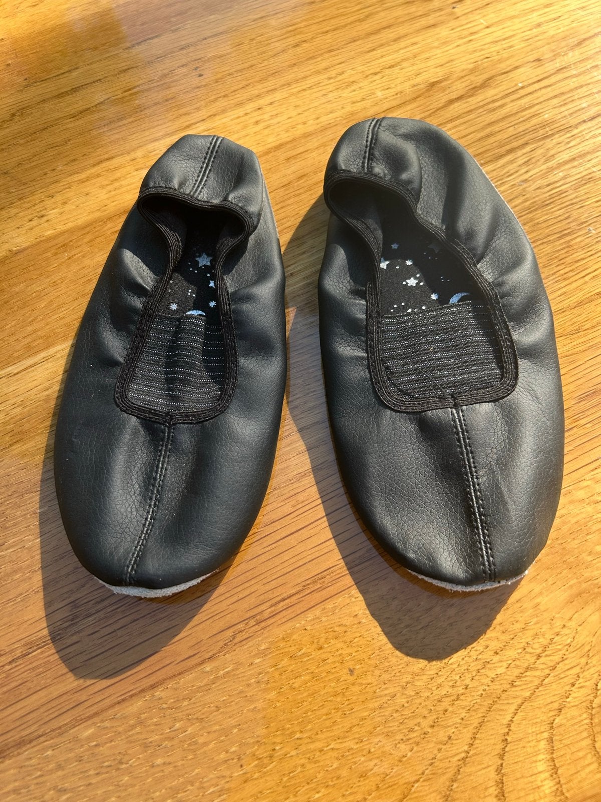 Zwarte Balletschoentjes maat 32-33, Ophalen of Verzenden, Zo goed als nieuw, Schoenen