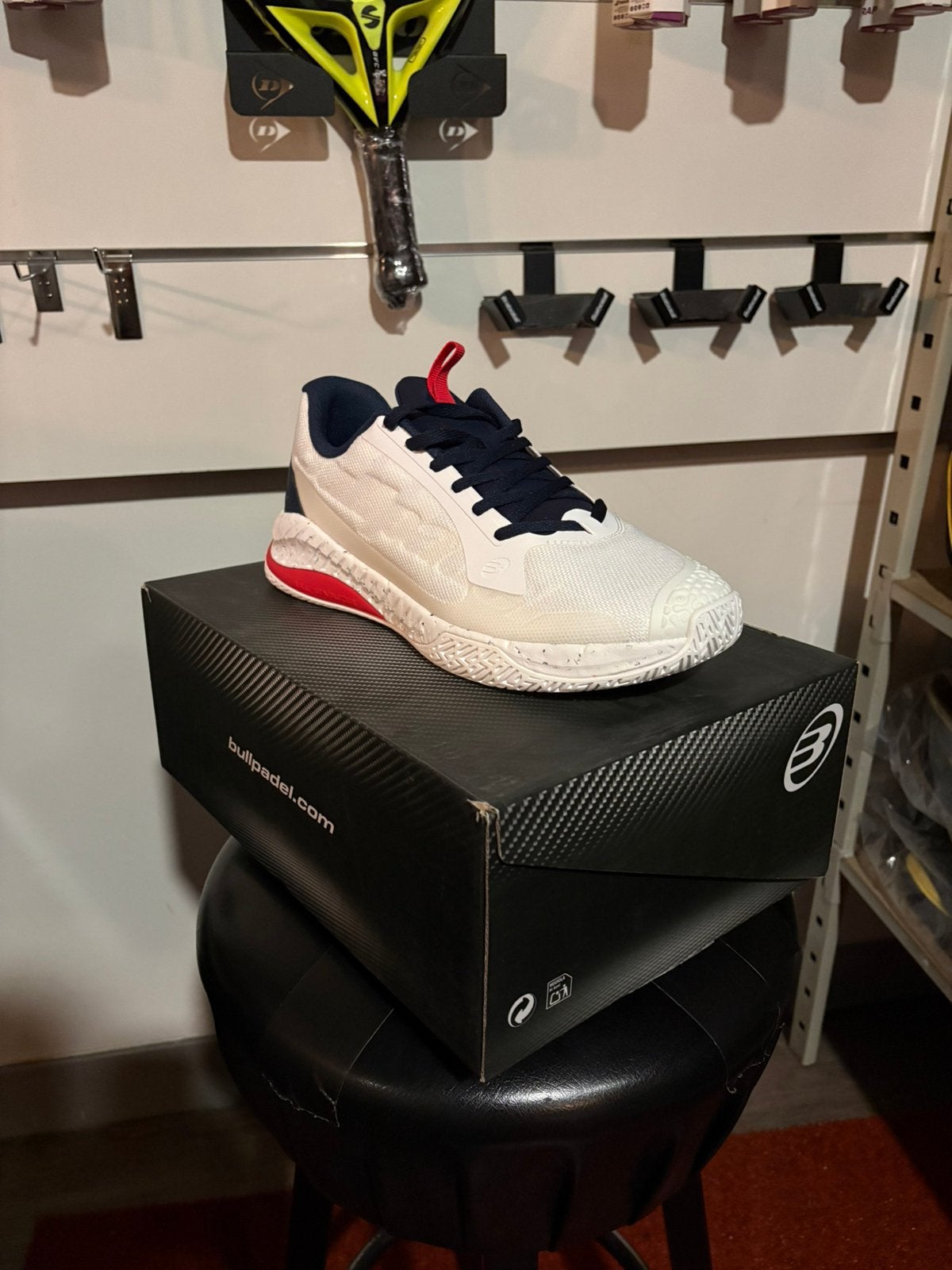 Padel schoenen - Bullpadel Comfort pro V23 MAAT 43,5, Ophalen, Nieuw, Padelschoenen