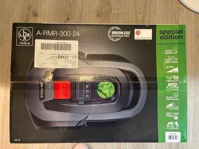 LUX robotmaaier A-RMR-300-24 300 m² incl laadst. & sensoren, Tuin en Terras, Ophalen, Nieuw, Minder dan 20 cm, LUX