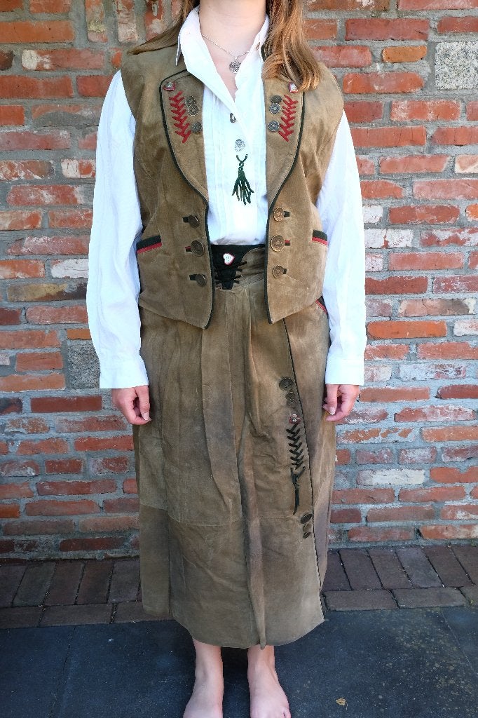dirndl set leren rok hes en blouse maat 38  vintage, Maat 38/40 (M), Ophalen of Verzenden, Overige thema's, Kleding