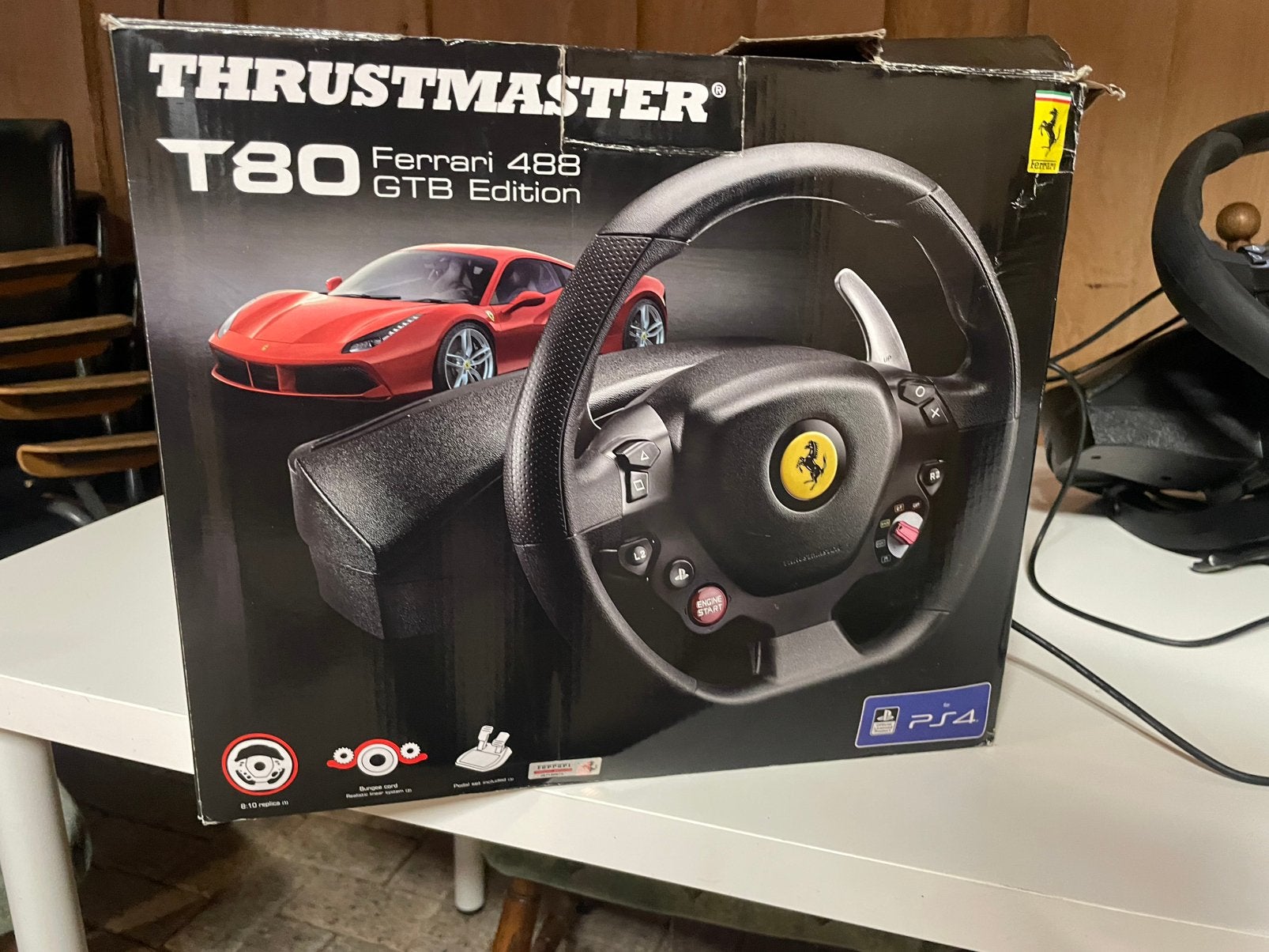 Ps4  stuur van thrustmaster, Ophalen, Zo goed als nieuw