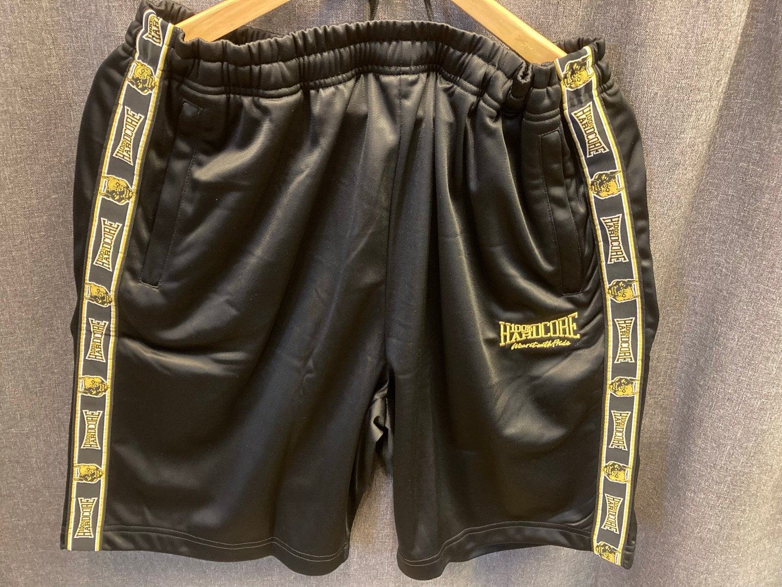 Hardcore Korte Broek Zwart Goud Maat 2XL Nieuw, Verzenden, Nieuw, Overige maten, Zwart