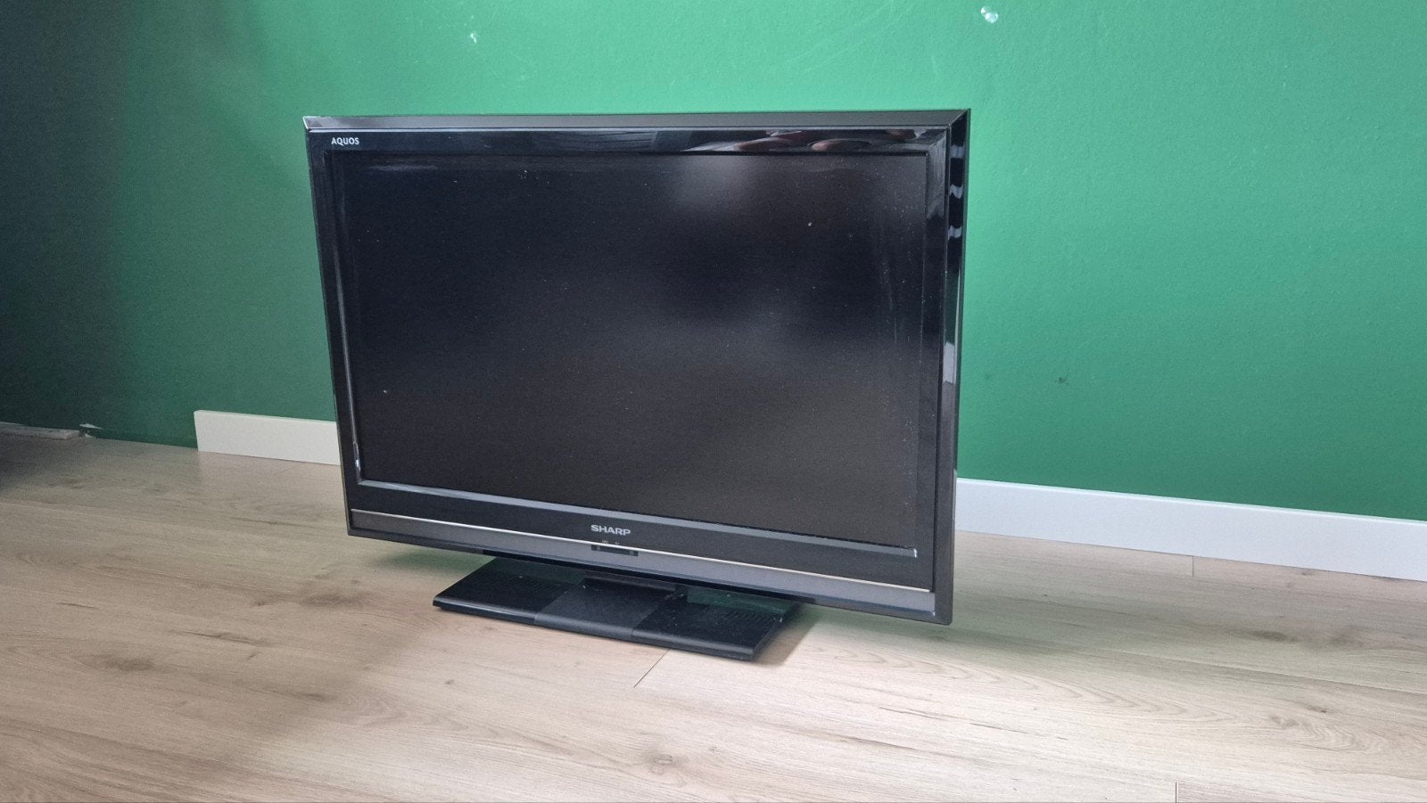 Sharp 32 inch Full HD TV, Audio, Tv en Foto, Televisies, Ophalen of Verzenden, 50 Hz, Sharp