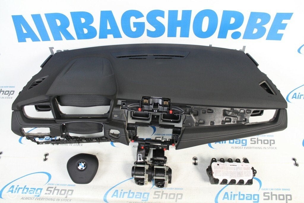 Airbag set - Dashboard zwart met wit stiksel BMW 2 F45 F46, Gebruikt, Ophalen of Verzenden
