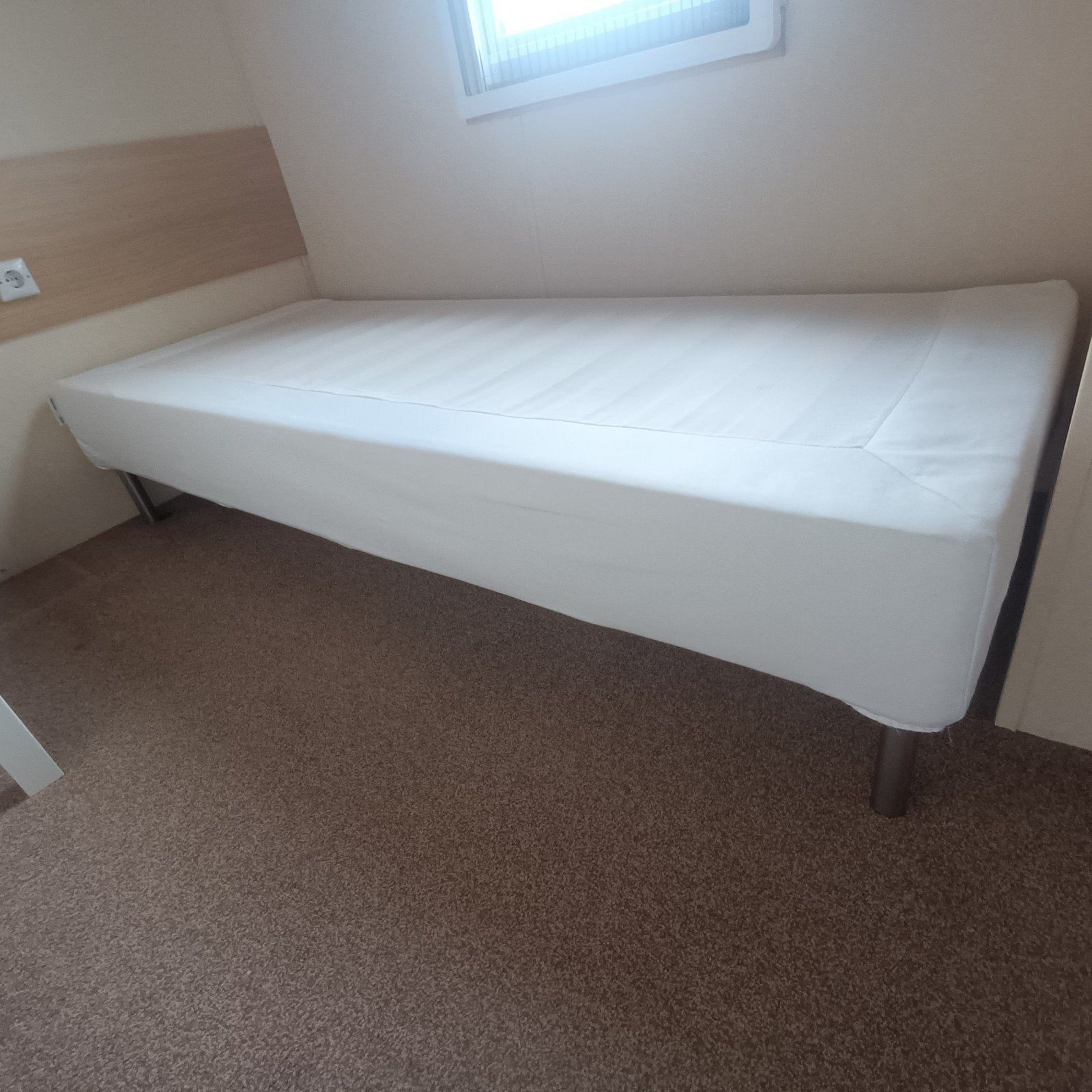 GRATIS !!!   bed 1 persoons ophalen zsm, Ophalen, Gebruikt, Eenpersoons, Wit